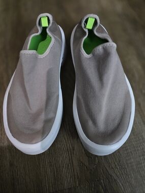 OOFOS Slip-On Sneakers in Taupe with Neon Green Accents